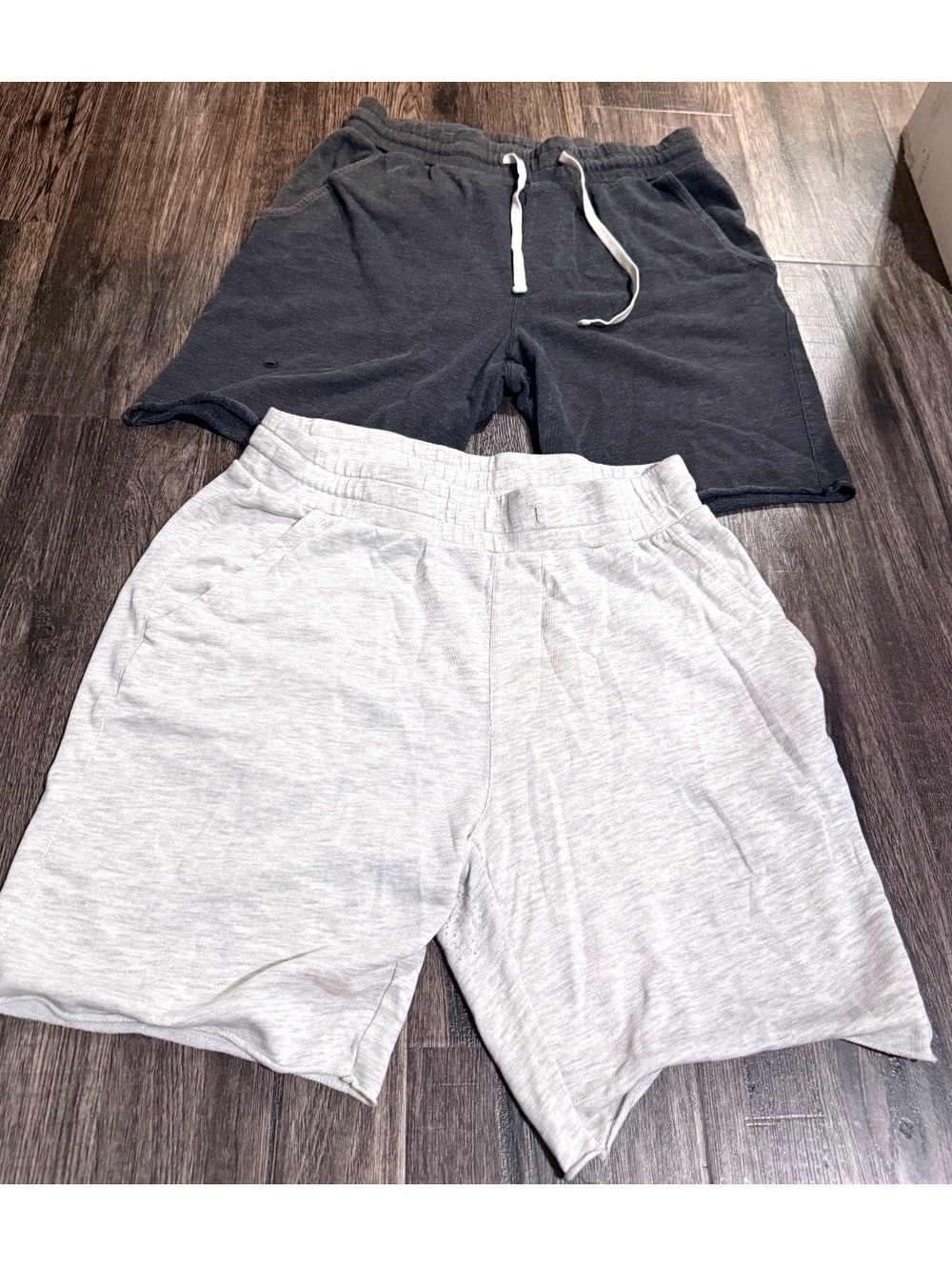 Original use shorts bundle lot of 2 cheap light gray dark